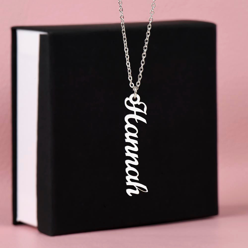 JEWELRY | Vertical Name Necklace